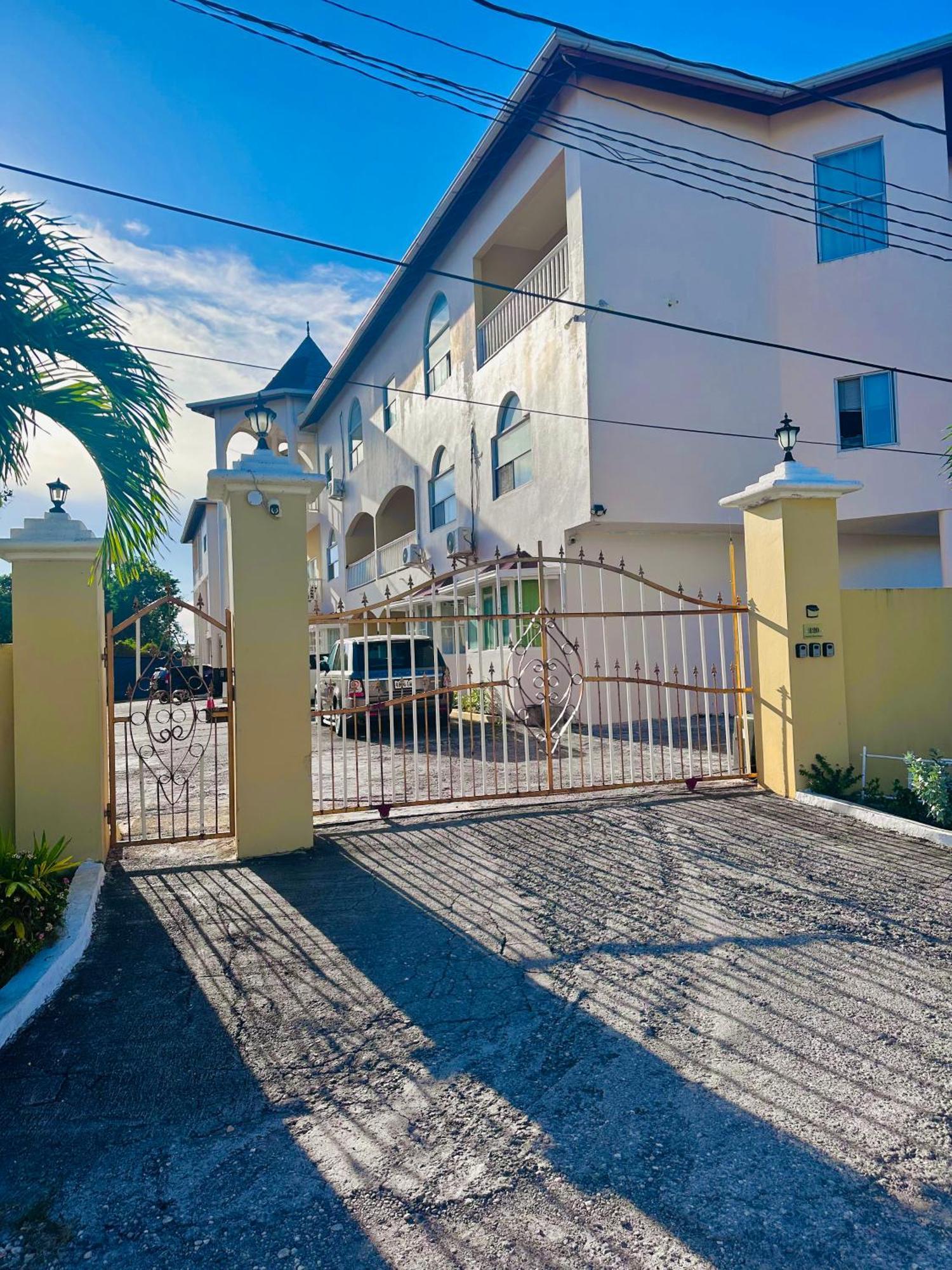 Ferienwohnung Spring Palm Estate Saint Maryʼs Exterior foto